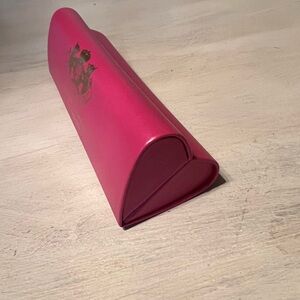 Juicy couture eyeglass case heart shaped